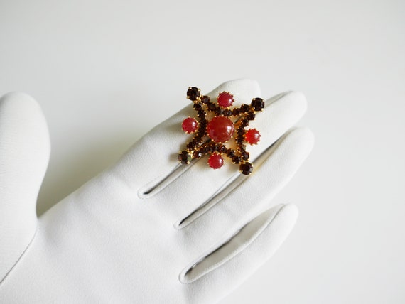 Antique brooche-Unique costume jewelry Retro Ladi… - image 6