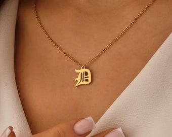 Collar inicial de oro, collar de letras inglesas antiguas de oro de 18 quilates, regalo del día de la madre, joyería con monograma, collar inicial personalizado, collar de alfabeto