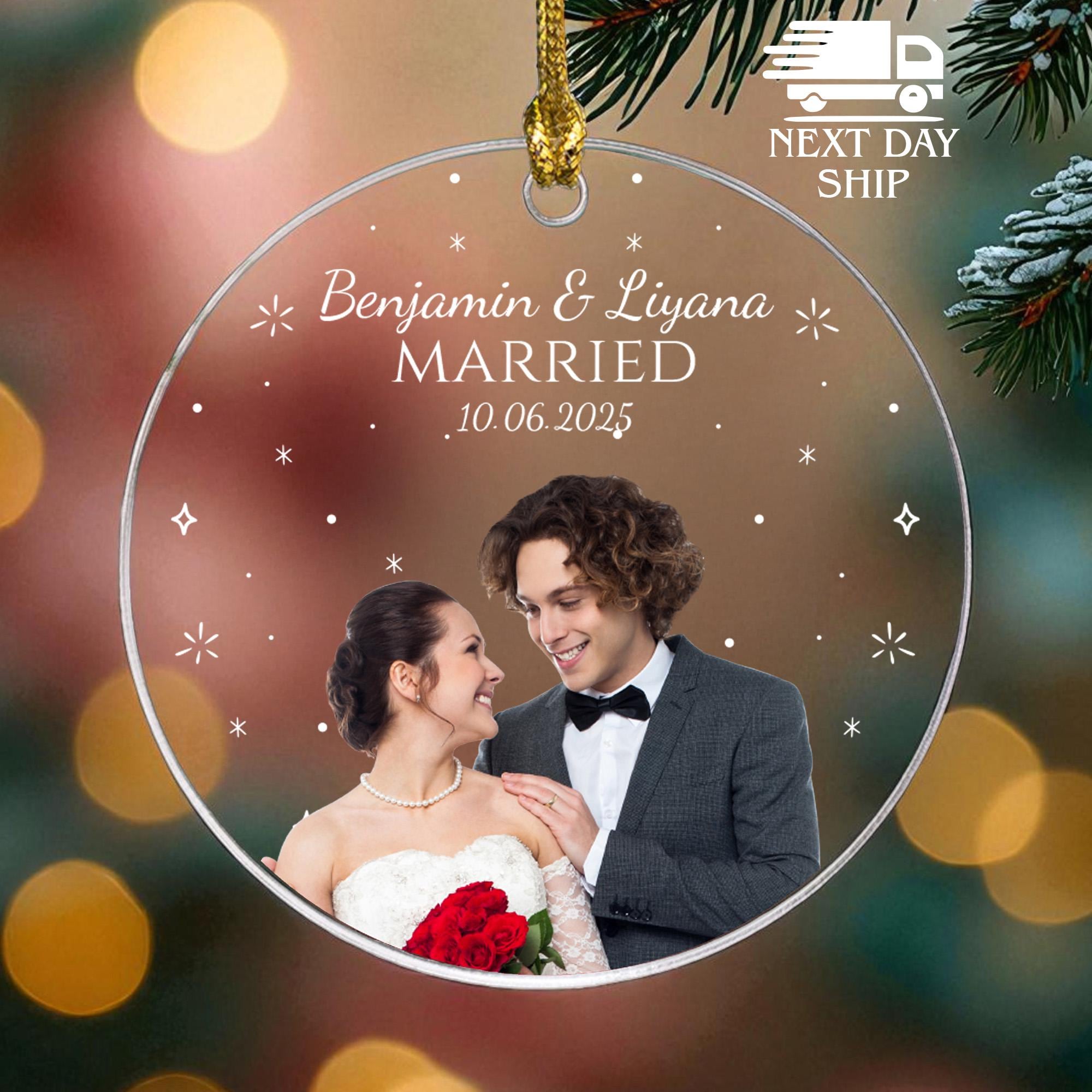 Married Couple Name Ornament, Personalized Photo Ornament, Newlywed Picture Ornament, Christmas Ornament, Wedding Date Ornament, Couple Gift