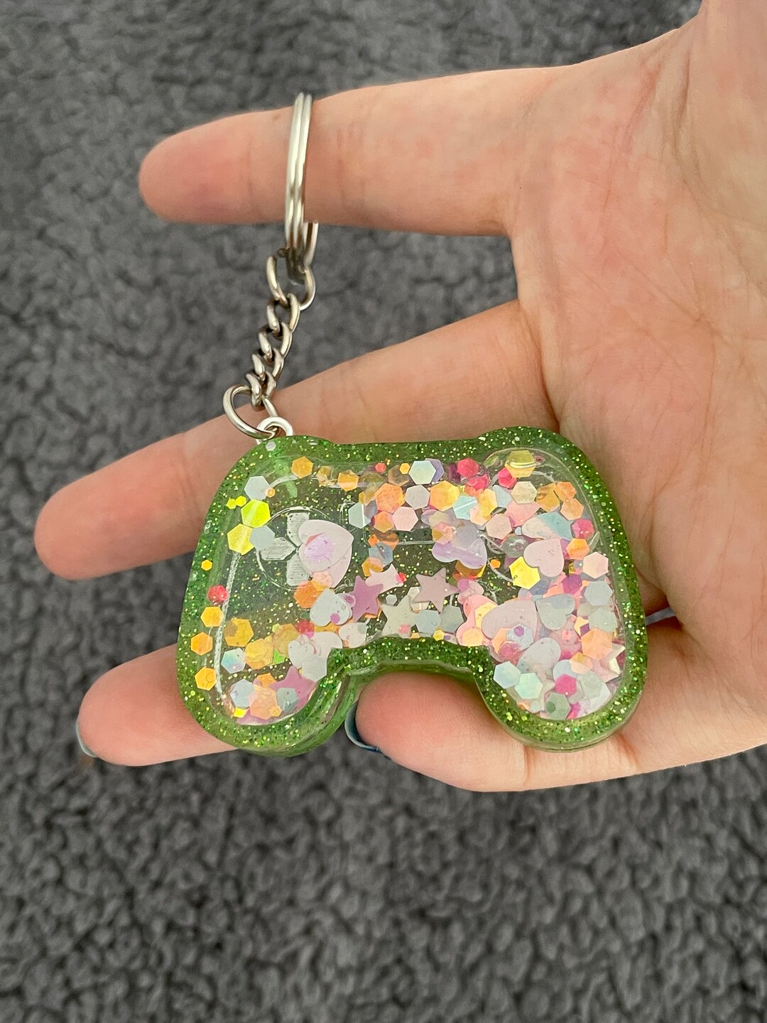 Gamingcotroller Key Ring Gaming Controller Handmade Epoxy Resin Keyring, Shaker, IMPERFECT ...
