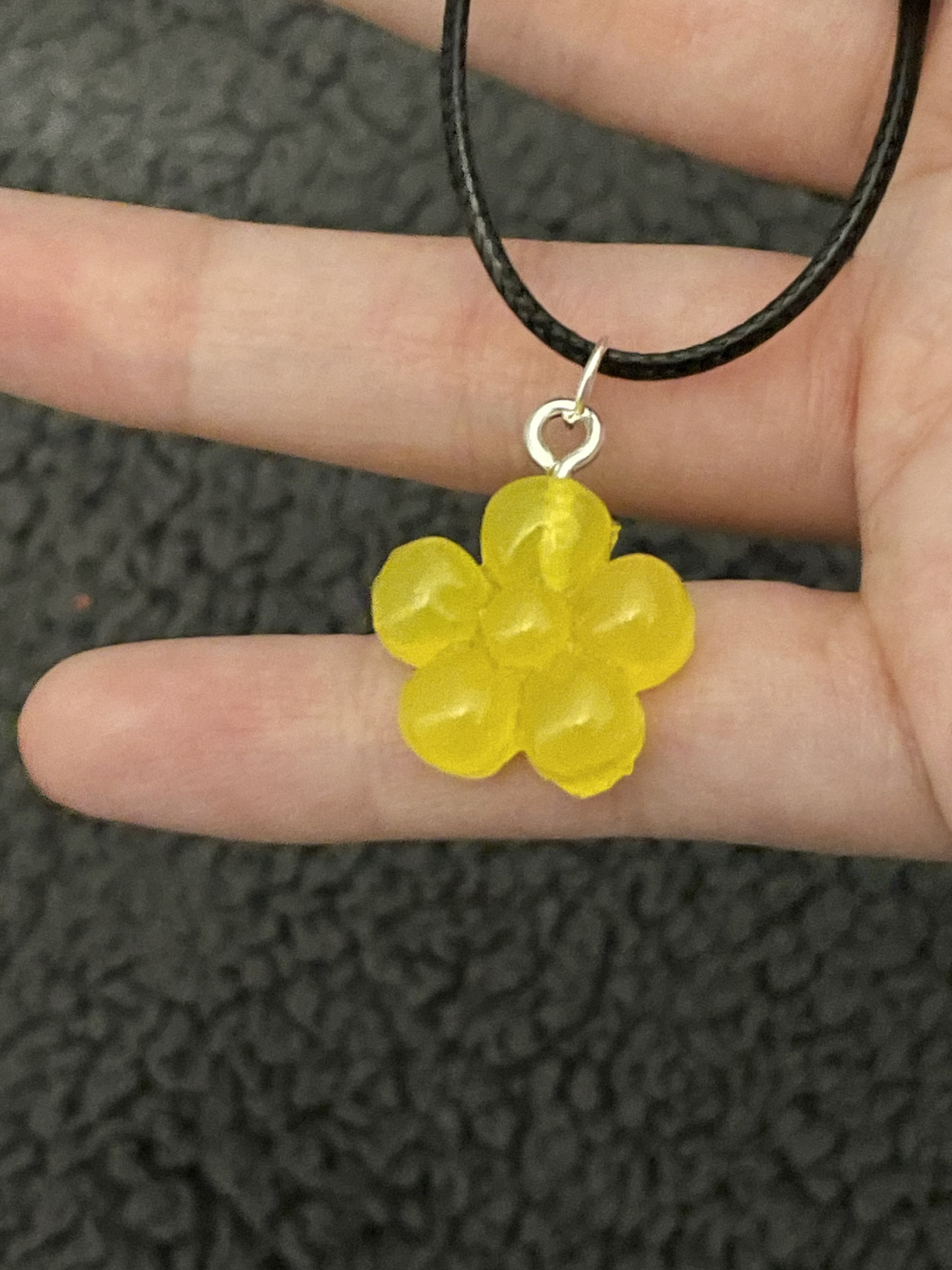 フラワーハンドメイドエポキシ樹脂ネックレス、小、クラシック 