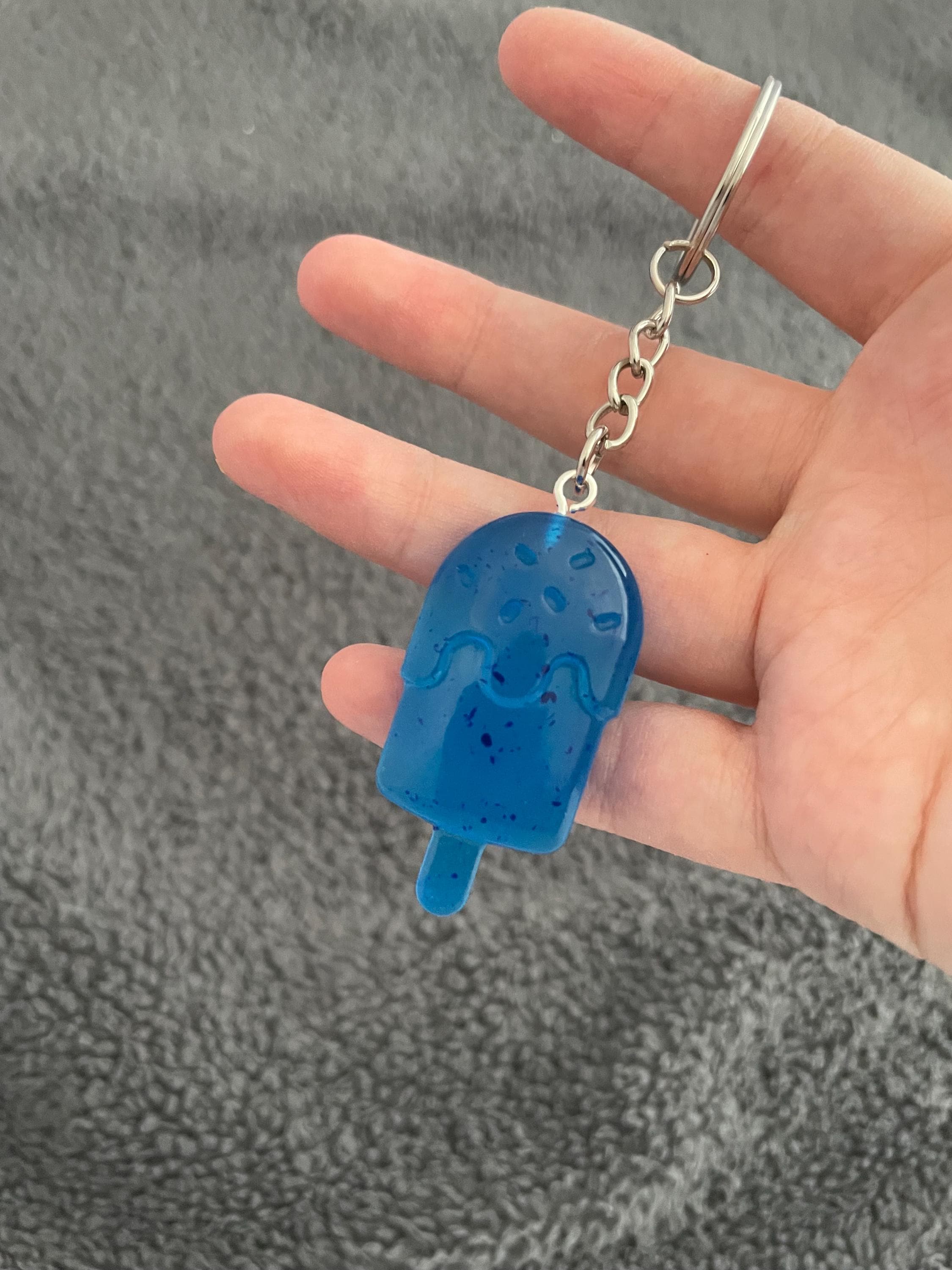 アイスクリームハンドメイドエポキシ樹脂キーホルダー、大、不完全