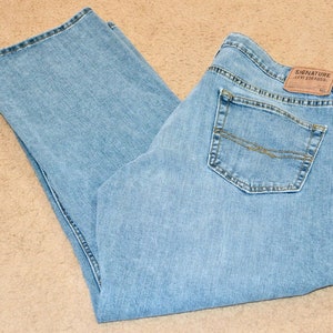Levi 550 Relaxed Fit Mens Jeans Actual 