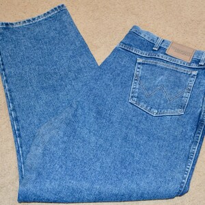 Levi 550 Relaxed Fit Mens Jeans Actual 