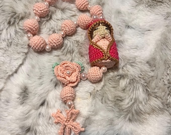 Rosario de crochet hecho a mano / Llavero Virgen de Guadalupe a crochet hecho a mano / Rosario de crochet