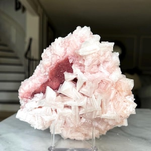 Amas de cristaux d'halite rose XXL : Searles Lake, Californie