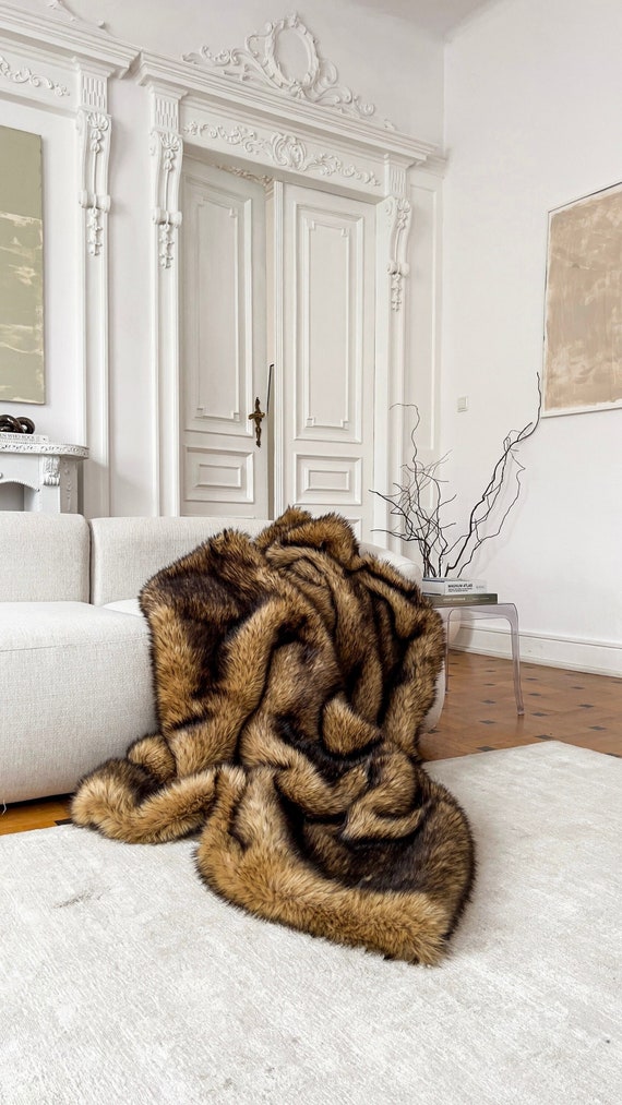 Luxury Soft Fur Throw by Respirit - Brown Faux Fur Blanket | Handmade Blanket and Bedspread | Faux Fur Throw | Sofa Throw | Cozy Blanket