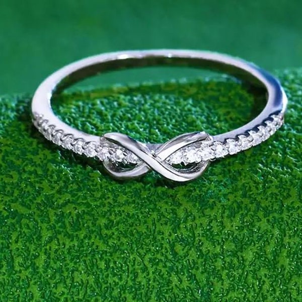 Infinity Ring For Women's, Gift For Mom, Engagement Ring For Her, 14K White Gold, 1.58 Ct Round Cut Diamond, Half Eternity Ring For Mom
