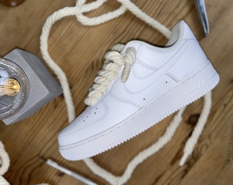 gold lace lock air force 1