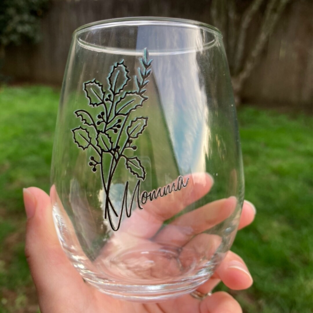 Personalized Birth Flower With Name Wine Glasspersonalized Etsy