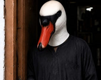 Realistic White Goose Head Mask | Full Head Latex Bird Mask | Long Beak Animal Mask | Cosplay Costume Mask | Halloween Party Prop