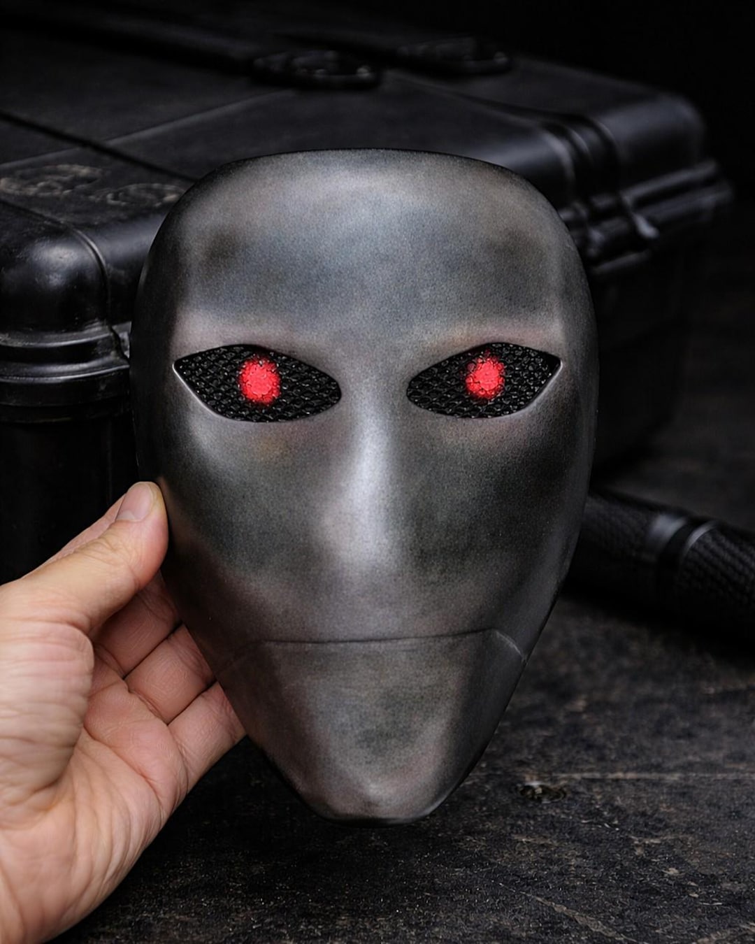 Dark Alien Face Mask – Futuristic Full Face Costume Mask With Red Eyes ...