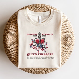 Queen Elizabeth Memorial Shirt: Floral Crown Tee