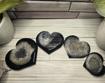 Druzy Black Agate Heart Crystal Stone Carving