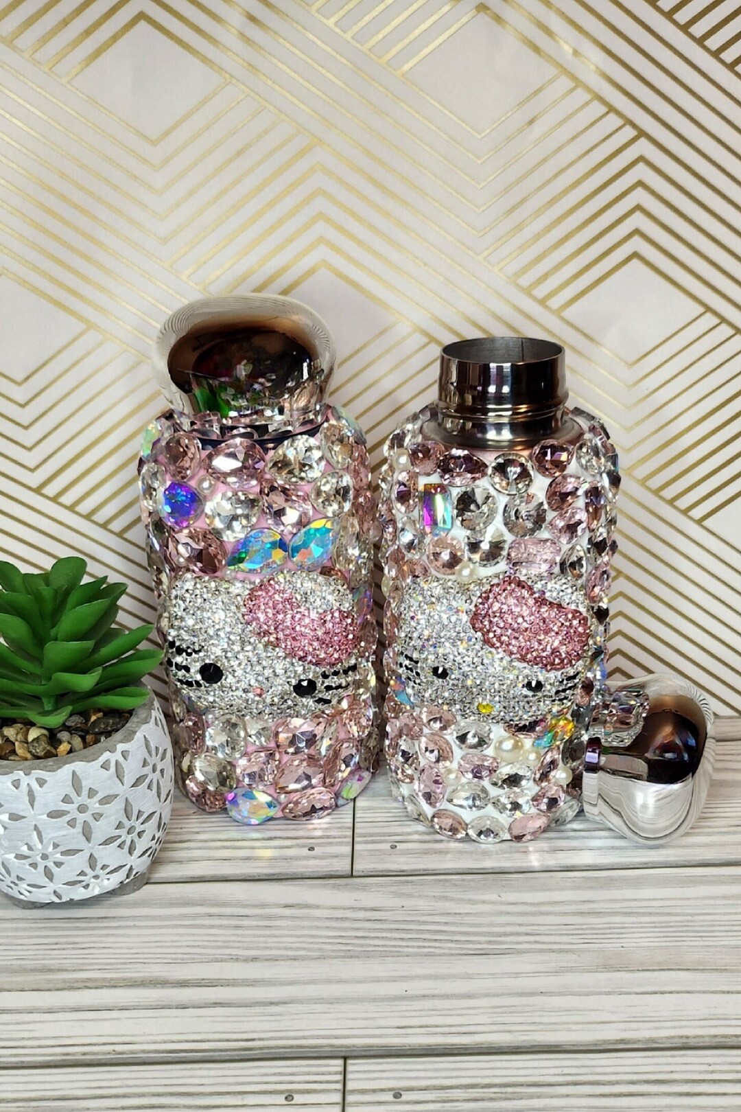 Bedazzled Hello Kitty Trinkflasche - Etsy.de