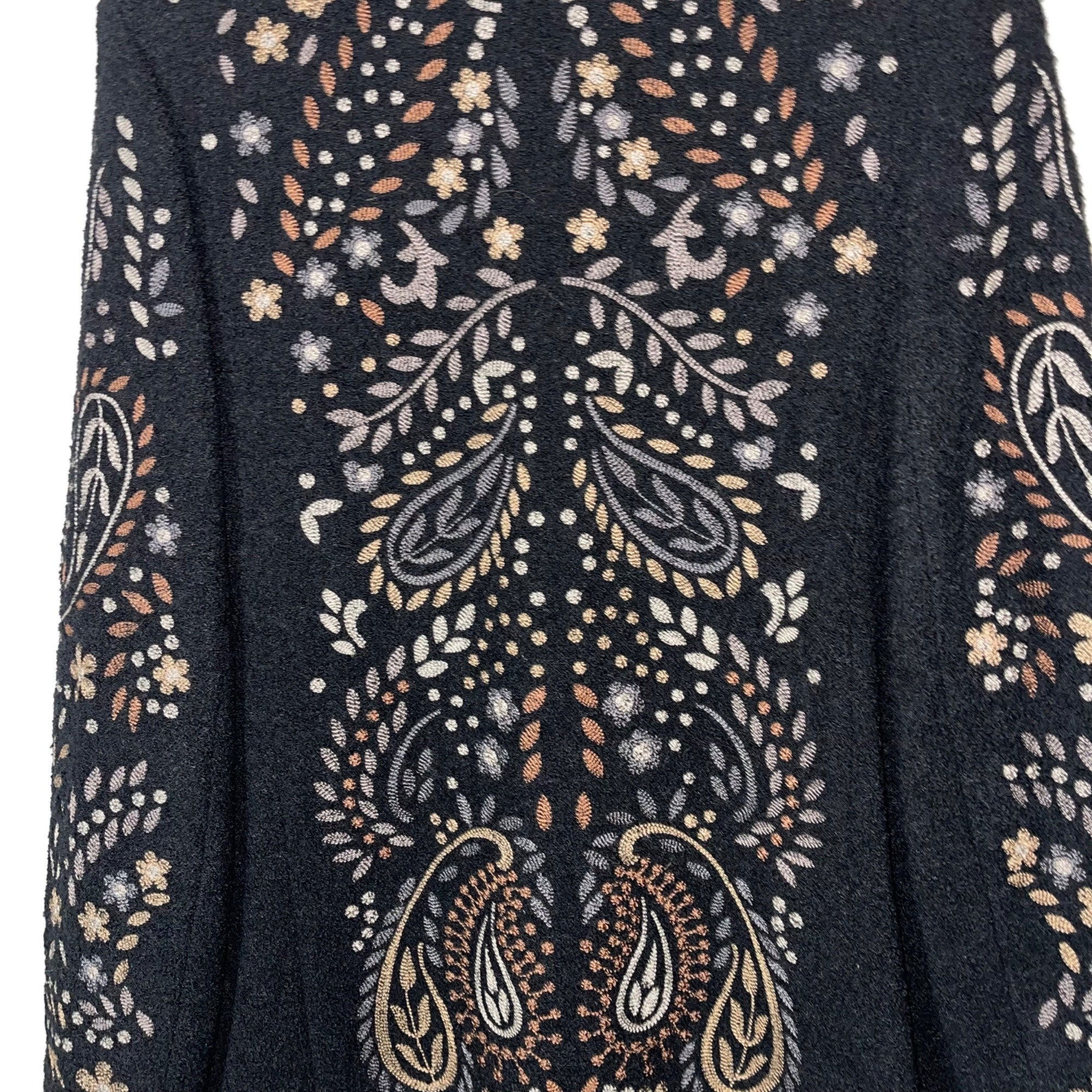 Linea by Louis Dell'olio Vintage Womens Embroidered Sweater