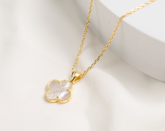 Women's necklace with clover leaf in gold, four-leaf white clover, Mother's Day gift, golden chain with sterling silver pendant