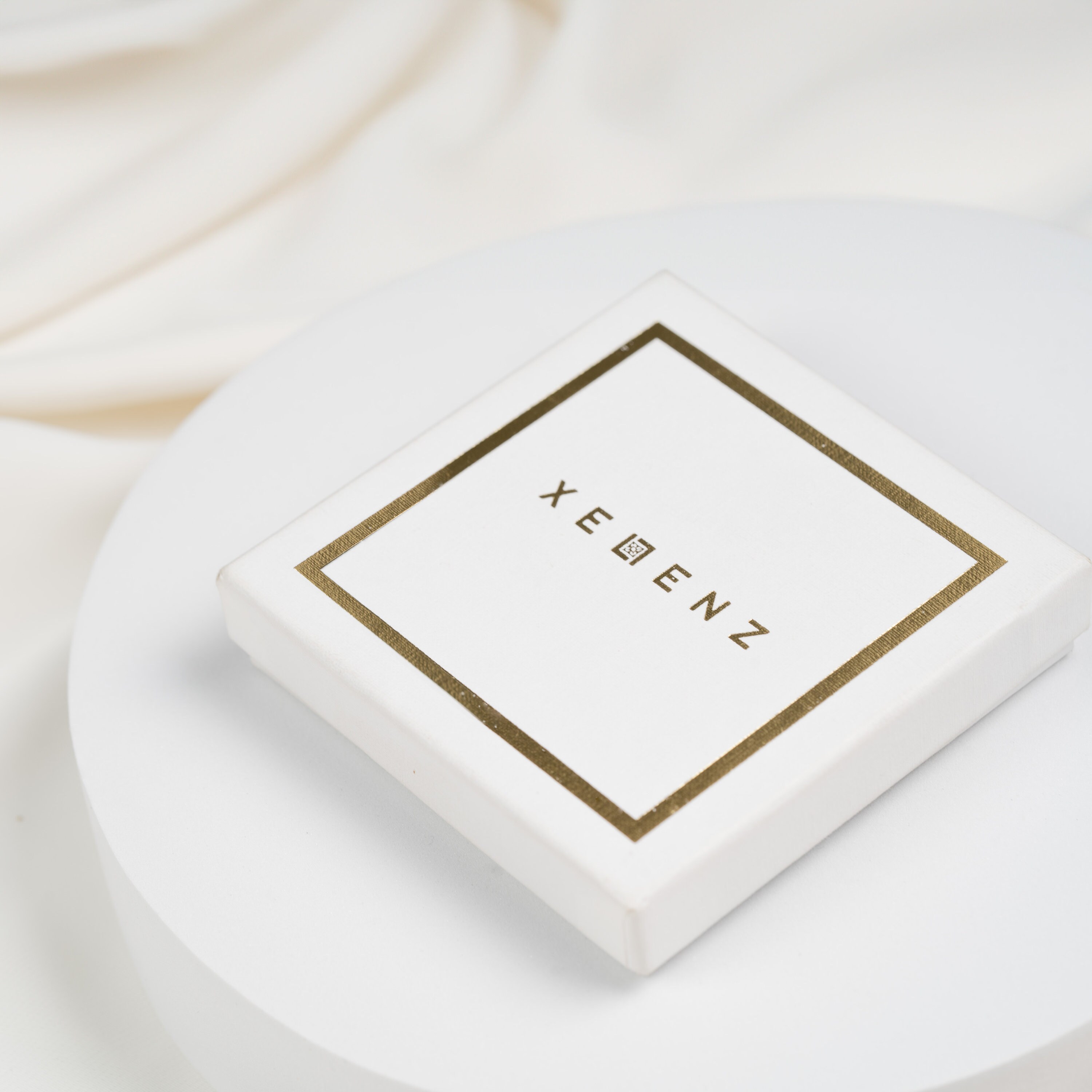 LIUYIDM Kleeblatt Armband Gold - Fünfblättriger Glücksschmuck Aus Titanstahl