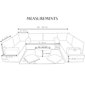 Op de afbeelding: Diagram van een U-vormige hoekbank met afmetingen in cm en inches. De bank heeft een ronde poef en twee vierkante kussens. De totale lengte is 330 cm (132 inch).