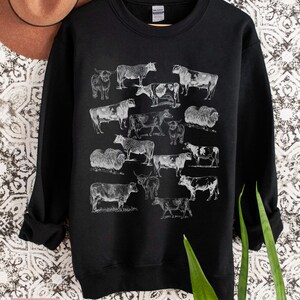 Cow Sweatshirt, Cow Sweater, Cow Mama, Cottagecore Sweatshirt, Mothers Day Gift, Cow Lover Gift, Cow Lover, Farmer Shirt