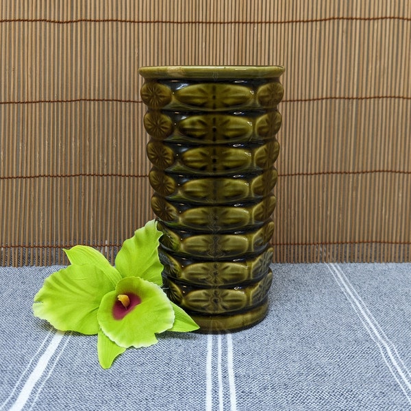 Vintage Green Ceramic Floraline Vase | McCoy USA | 400