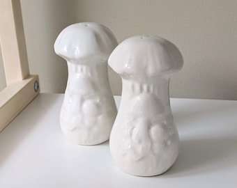 Vintage White Ceramic Merry Mushroom Salt and Pepper Shakers