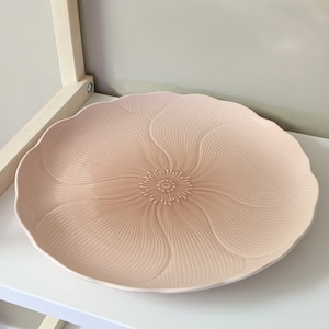 Vintage Pink Mikasa Spring Chop Serving Plate 13&quot; | Amaryllis Pattern | FT 200 | Oven to Table to Dishwasher | Made in Japan