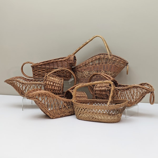 Vintage Handmade Woven Wicker Carrier Wine Basket | Wine Bottle Holder | Wine Bottle Gift Wrapping | Picnic Basket