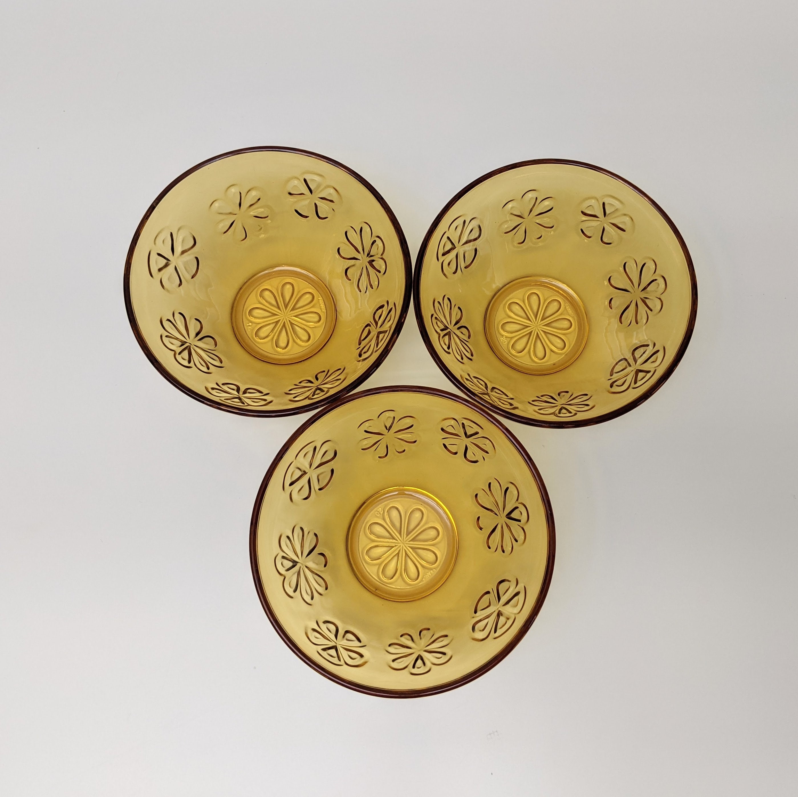 2 bols en verre ambré jaune, Vereco, vintage