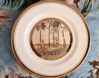 Vintage Gold Toned White Porcelain Hawaii Decorative Plate | Hula Dancers on Beach | Original Chokin Collection-Dynasty Gallery | Japan