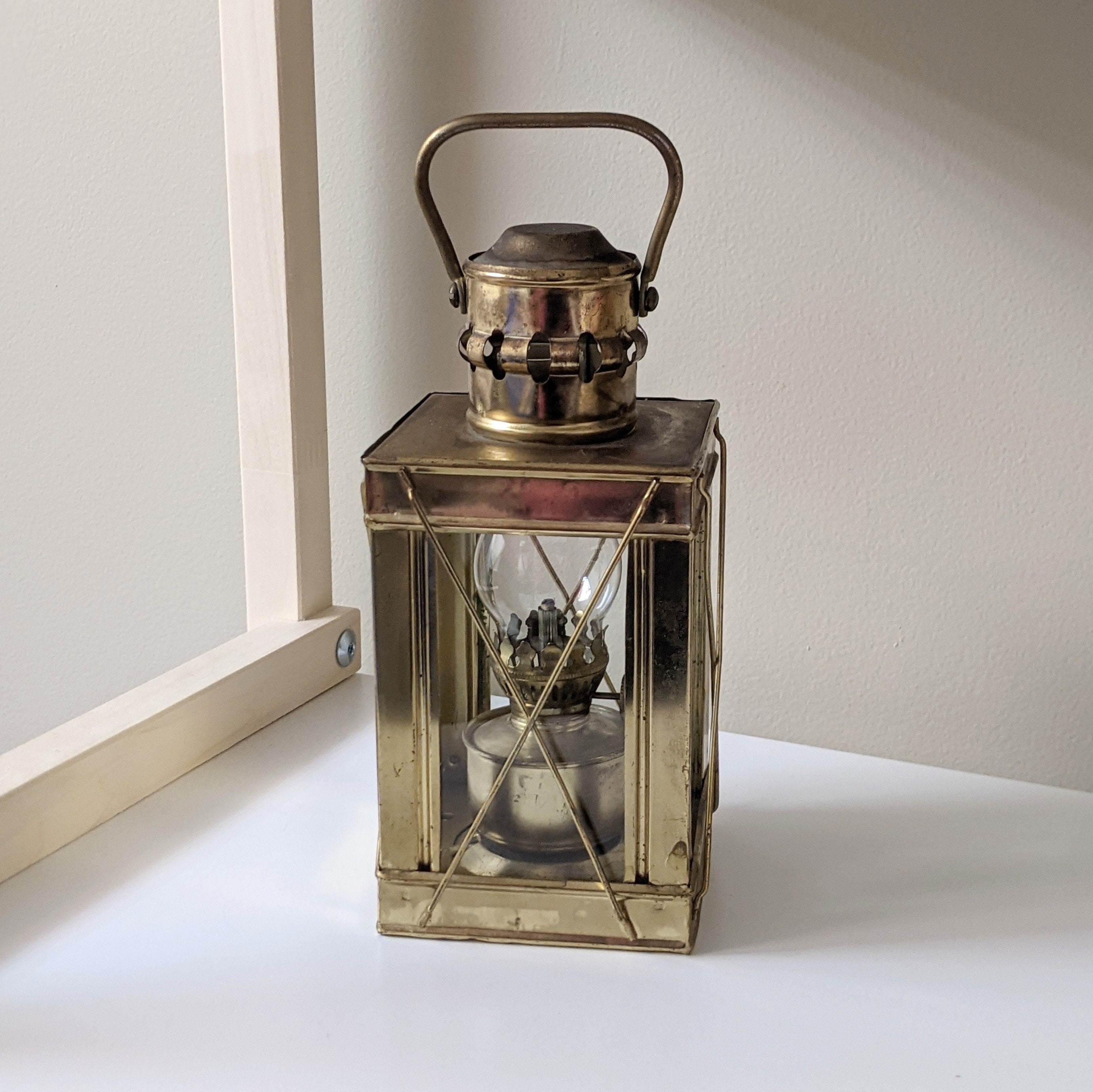 GC006 Brass Duplex Oil Lamp