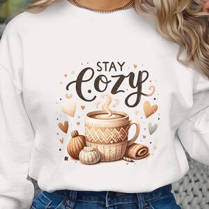 Blijf gezellig T-shirtontwerp png Warme en gezellige mok sublimatie digitale download Winterontwerp Koffie clipart Herfstontwerp Hygge-stijl png DTF afbeelding 3