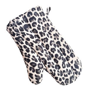 Leopard Print Linen Oven Mitt: Hostess Baking Gift