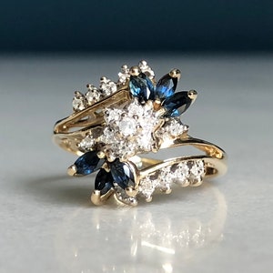 10k Yellow Gold Diamond & Sapphire Ring.