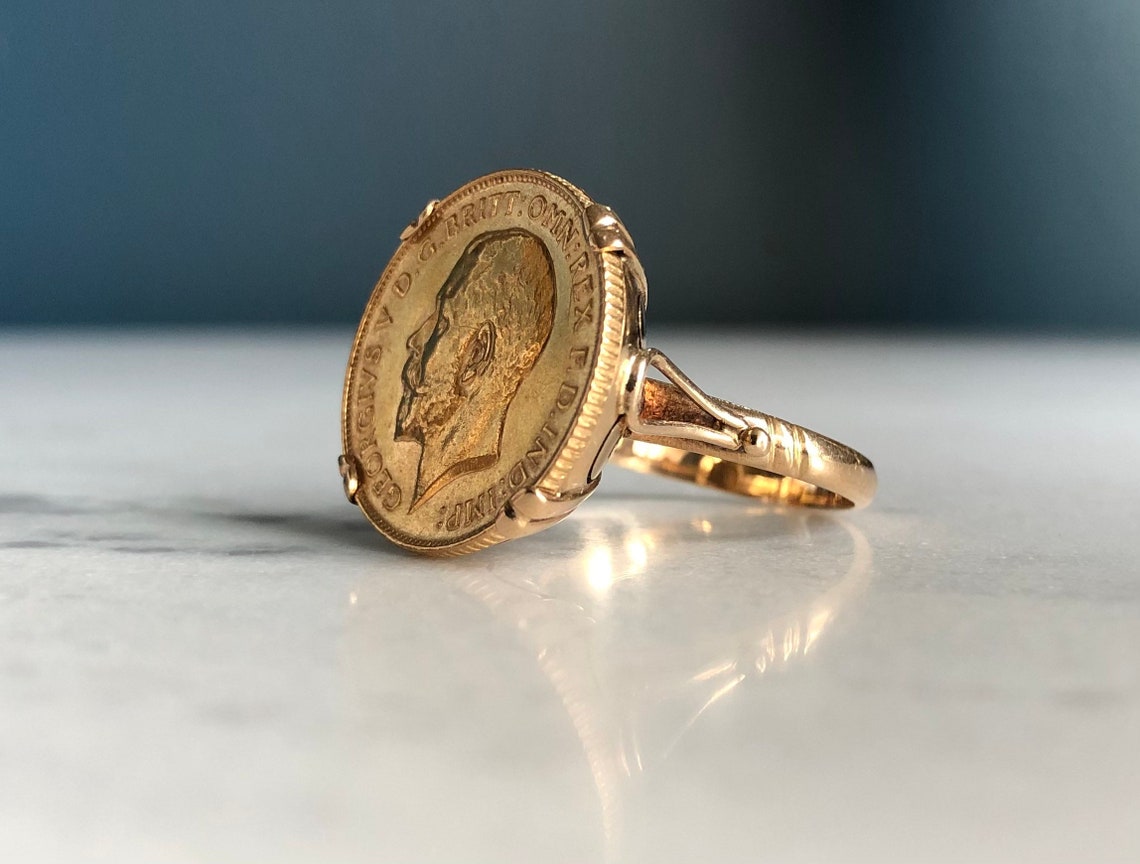 22k19111932 Great Britain Gold Sovereign Coin Ring of V. Etsy