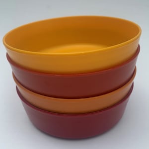 Tupperware small snack bowls