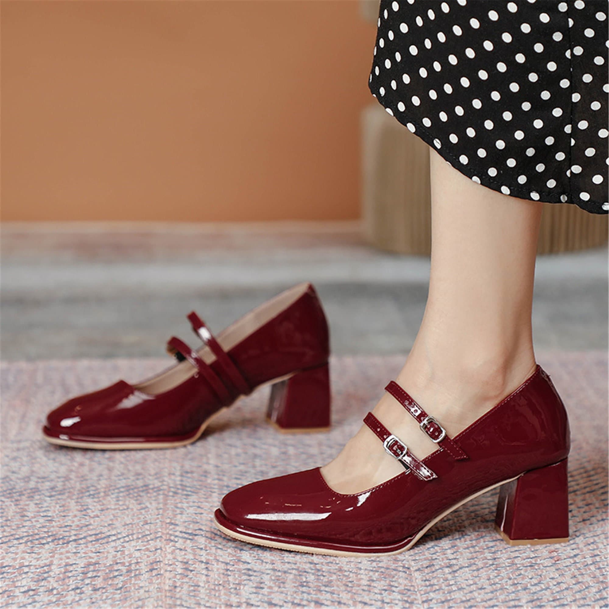 Ankle Strap Barefoot Flats Cuero perforado Mary Jane Shoes Red Patent For Women Handmade Custom Shoes Wide Width Zapatos Zapatos para mujer Merceditas 