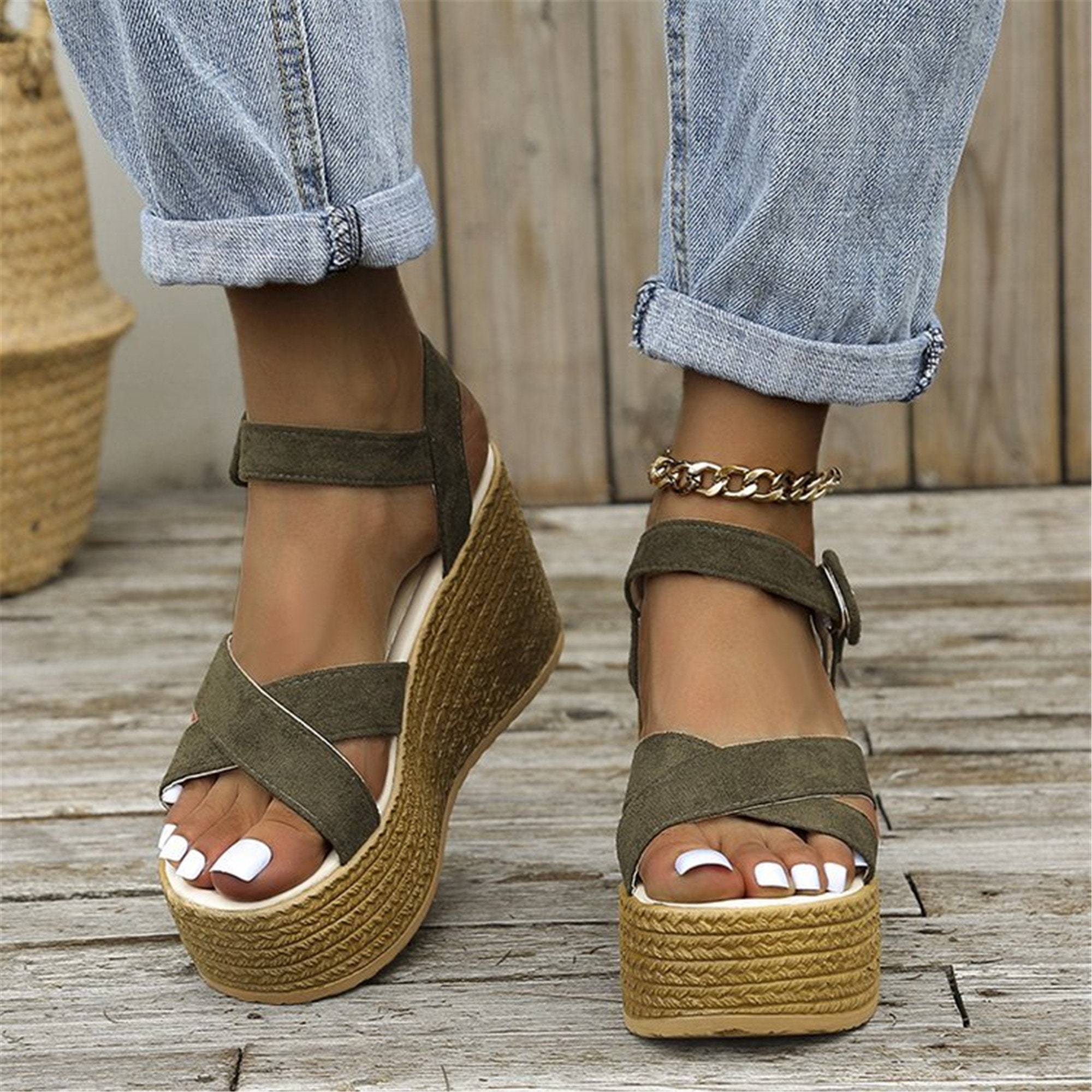 rubber sole wedge shoes