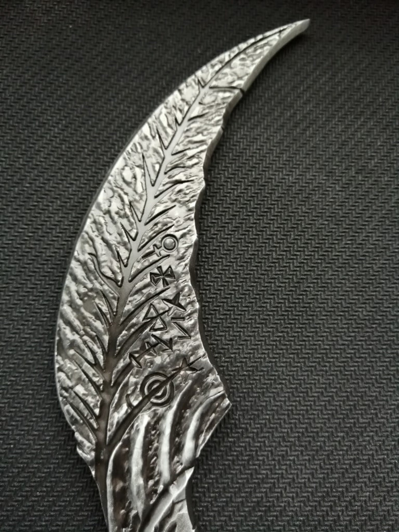 One of Steel Maze Blades Demon Knife Karambits Mazikeen Etsy