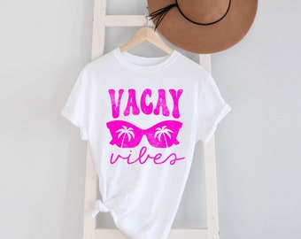 Vacation Vibes T-Shirt, Summer Vibes Shirt, Beach Babe Shirt, Beach Vacation shirt, Summer Beach Shirt, Beach Lover Tee, Sunglasses T-Shirt