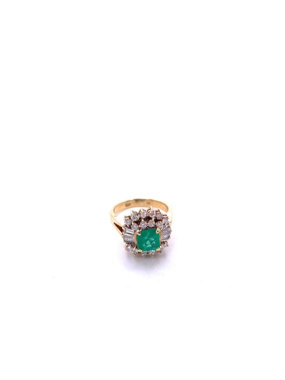 18k Yellow Gold Emerald & Diamond Ring - image 2