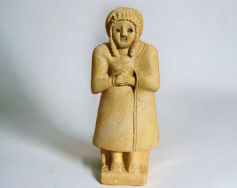 Sumerian Votive Figures/The Tell Asmar Sculpture Hoard of Prayerful People/The Asmar Sculptures/The Tell Asmar statues/Abu Temple at Asmar 5