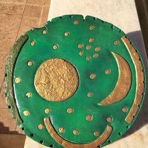 Nebra sky disc replica image 6