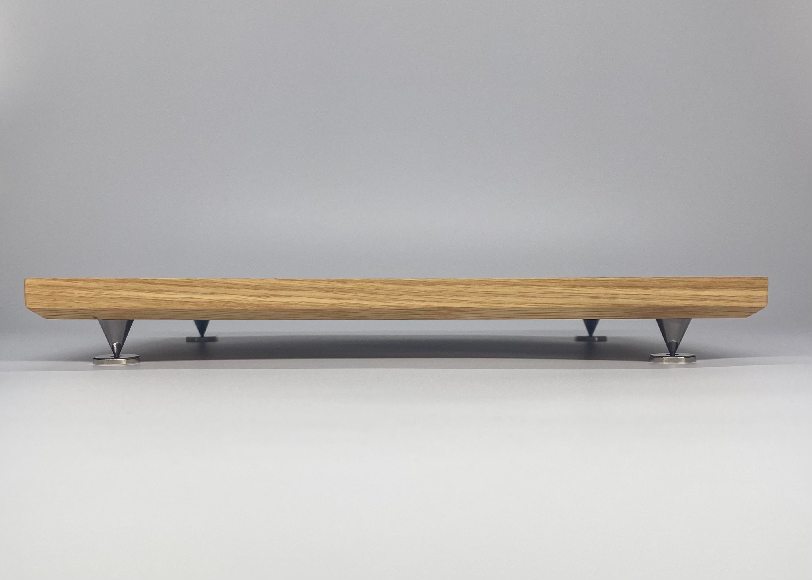 Customizable Solid Wood Bookshelf Speaker Stand // Anti Vibration Stand