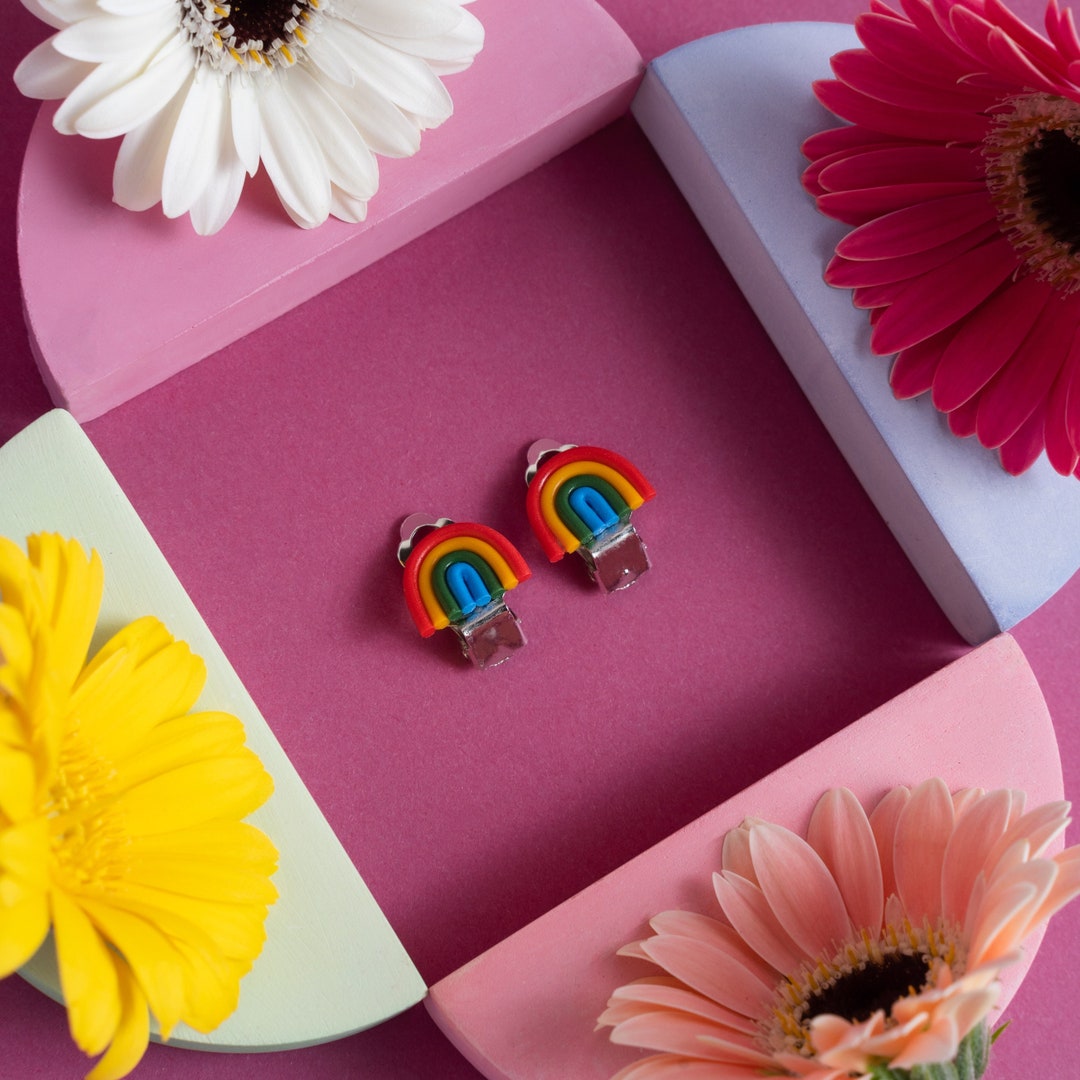 Mini Rainbow Clip on Earrings for Kids Y38 Cute Arch Shaped Unpierced