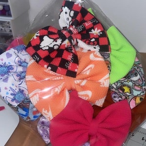 Mystery bow grab bag