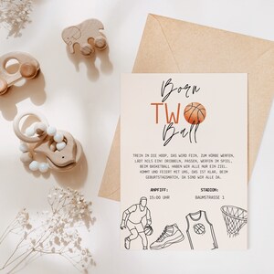 Invitation d’anniversaire de basket-ball I Garçon Fille I Anniversaire d’enfant I 2e anniversaire I Fête à thème de basket-ball pour les enfants - Modèle Canva A6