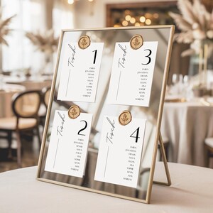 Sitzplan Tafeldisplay mit vier Tischnummern und Fotos elegante Tischordnung