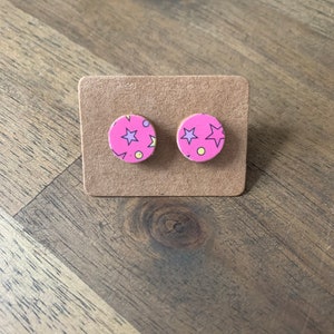 Orecchini a perno, Orecchini a perno in legno, Orecchini postali, Orecchini fatti a mano, Orecchini Boho, Orecchini donna, Orecchini con borchie in legno