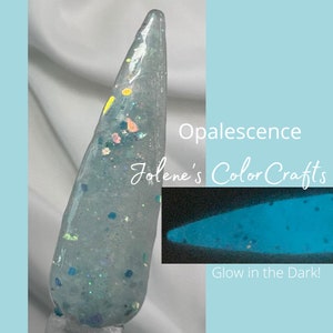Blue Holographic Glitter Dip Powder for Nails - Acrylic Dipping Powder with Glow Effect - Nail Art Must-Have